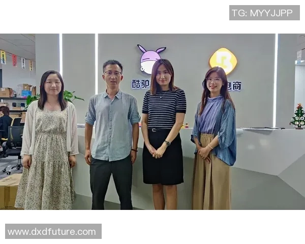 S15电竞总决赛深度解析DOTA2中JDG团队协作的成功秘诀与策略